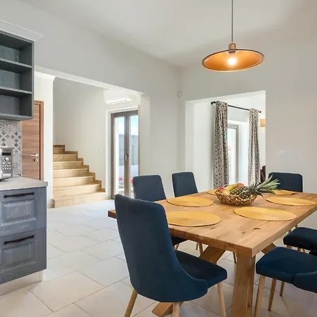 Villa Istra *